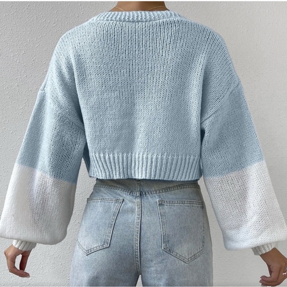 Boho Floral Crochet Open Front Crop Cardigan - Picture 4 of 10